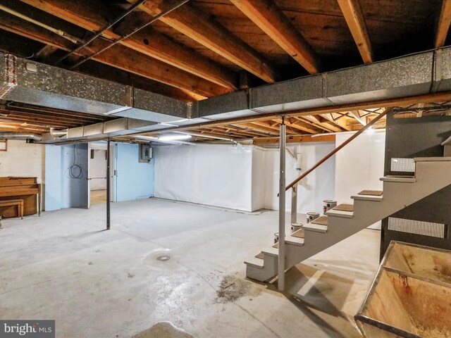 11416 Kline Dr NW, Cumberland, MD 21502 - unfinished below grade area with stairs