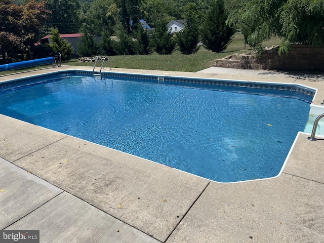 11416 Kline Dr NW, Cumberland, MD 21502 - view of swimming pool