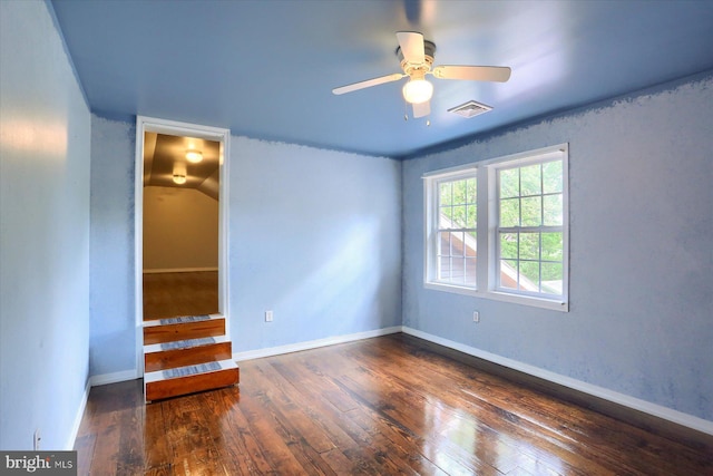 7395 Jonestown Rd, Harrisburg, PA 17112 - unfurnished room featuring visible vents, baseboards, ceiling fan, and hardwood / wood-style flooring
