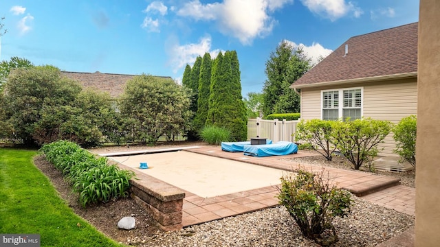 1222 Brian Ln, Hanover, PA 17331 - view of patio
