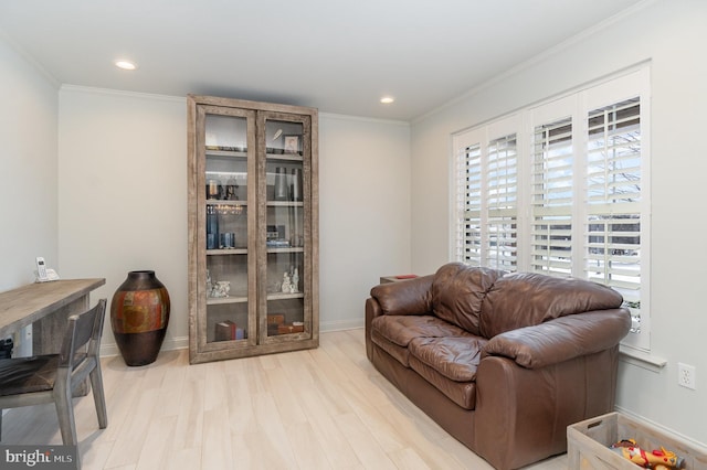 1222 Brian Ln, Hanover, PA 17331 - sitting room with crown molding, light wood finished floors, recessed lighting, and baseboards