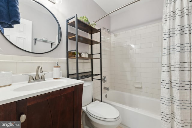 12328 Woodlawn Ct, Woodbridge, VA 22192 - bathroom with shower / bath combo with shower curtain, vanity, and toilet