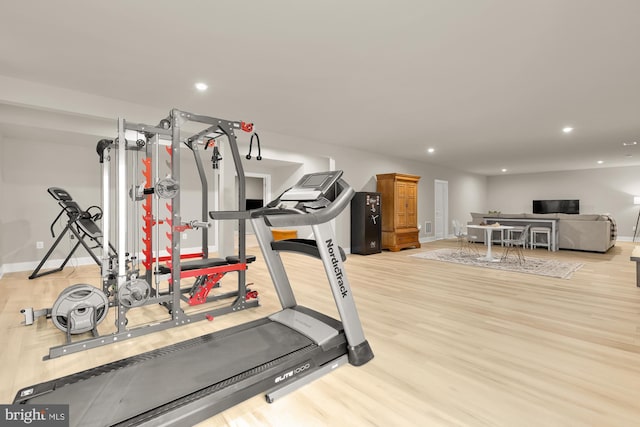 15613 Althea Ln, Gainesville, VA 20155 - workout area featuring light wood-type flooring, baseboards, and recessed lighting