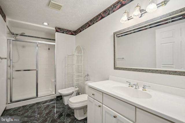 bathroom with toilet, visible vents, a stall shower, and recessed lighting