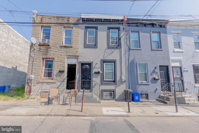 2533 N Lee St, Philadelphia, PA 19125 - multi unit property featuring stucco siding, stone siding, and cooling unit