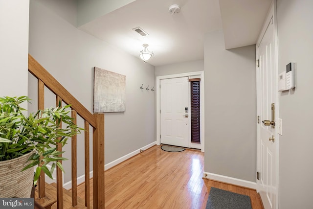 2331 Cambridge Walk, Baltimore, MD 21224 - entrance foyer with light wood-type flooring, visible vents, and baseboards