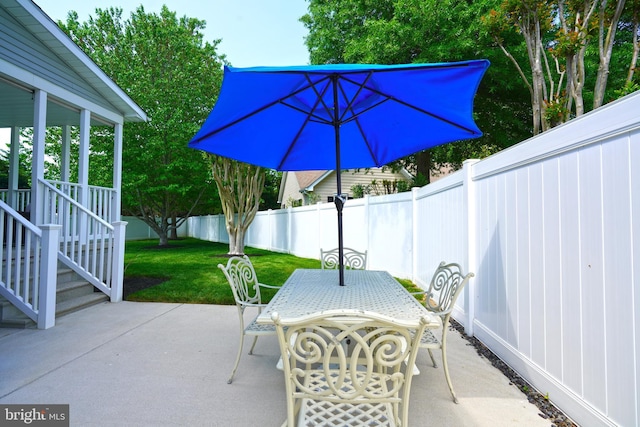 view of patio / terrace with outdoor dining area