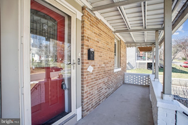 6813 Chestnut Ave, Falls Church, VA 22042 - entrance to property featuring a porch and brick siding