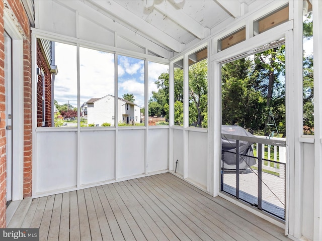 507 Kerwin Ct, Silver Spring, MD 20901 - unfurnished sunroom featuring ceiling fan and a residential view