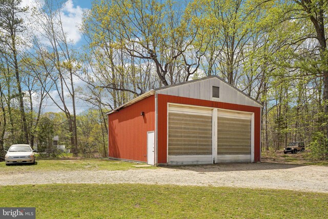 view of detached garage