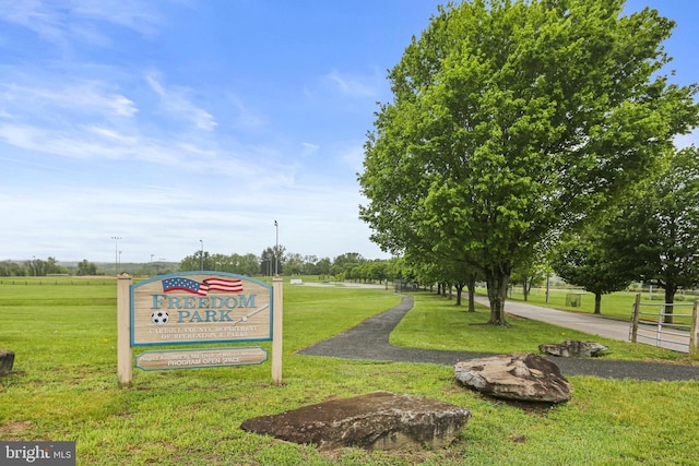 7601 Willow Bottom Rd, Sykesville, MD 21784 - view of community with a lawn