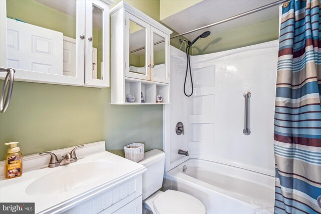 107 Bonnie View Rd, Glen Burnie, MD 21060 - full bath with shower / bath combo with shower curtain, vanity, and toilet