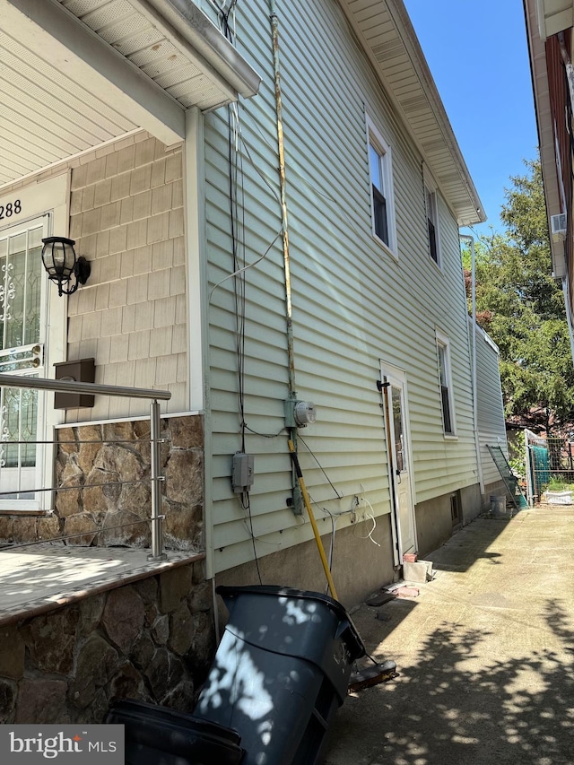 view of home's exterior