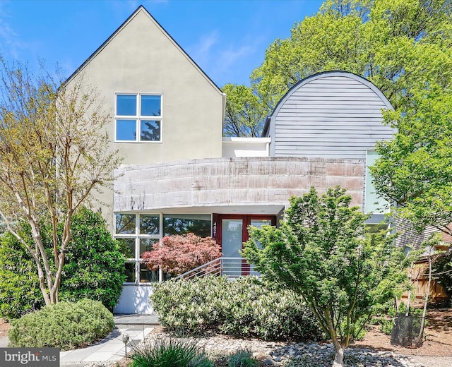 view of front of property with stucco siding