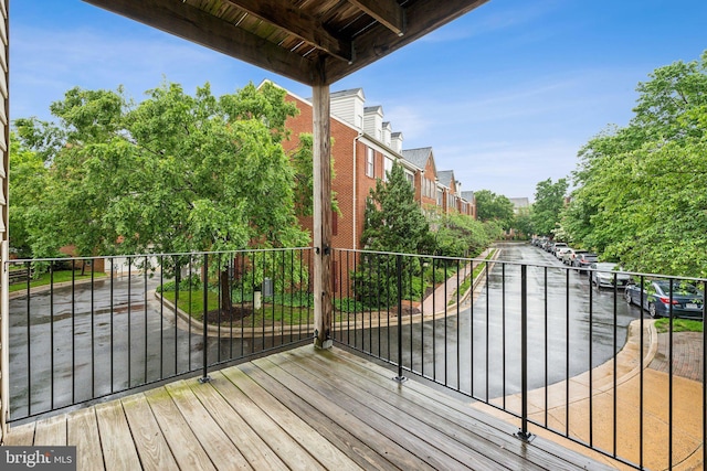 1617 Potomac Greens Dr Unit A, Alexandria, VA 22314 - wooden deck featuring a residential view