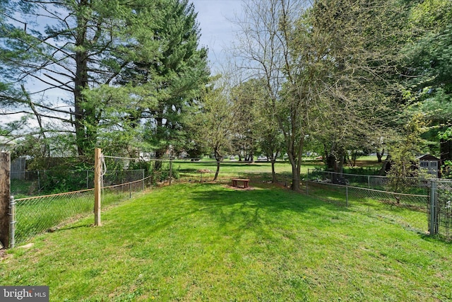view of yard with fence