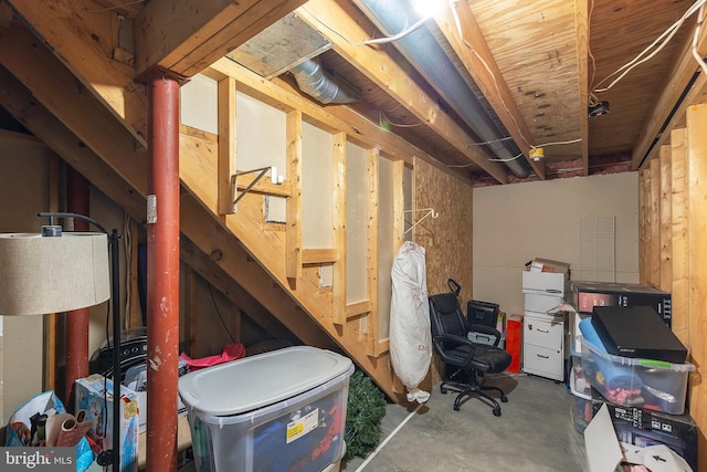 view of unfinished below grade area