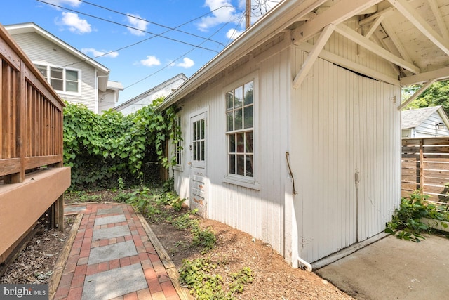 19 W Wyatt Ave, Alexandria, VA 22301 - view of side of property