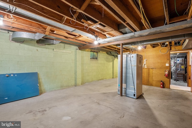 view of unfinished basement