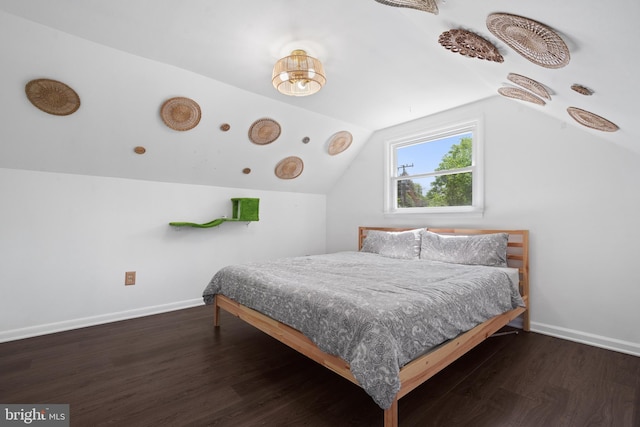 13432 Forest Glen Rd, Woodbridge, VA 22191 - bedroom featuring baseboards, wood finished floors, and lofted ceiling
