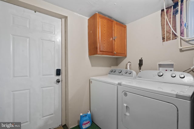 13432 Forest Glen Rd, Woodbridge, VA 22191 - washroom featuring cabinet space and washer and clothes dryer