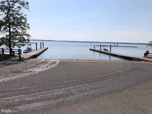 view of dock featuring a water view