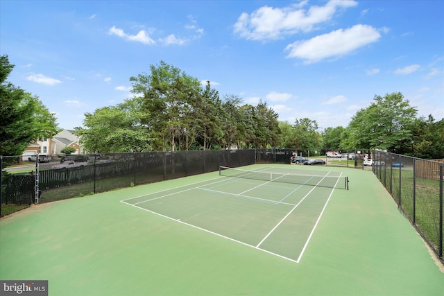 6780 Hollow Glen Ct, Gainesville, VA 20155 - view of tennis court featuring community basketball court