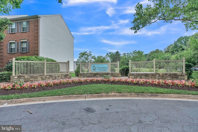 7743 Inversham Dr Unit 197, Falls Church, VA 22042 - view of community sign