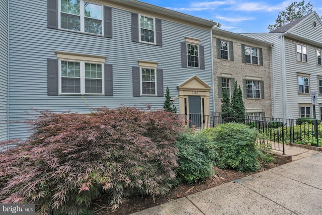 7743 Inversham Dr Unit 197, Falls Church, VA 22042 - view of property