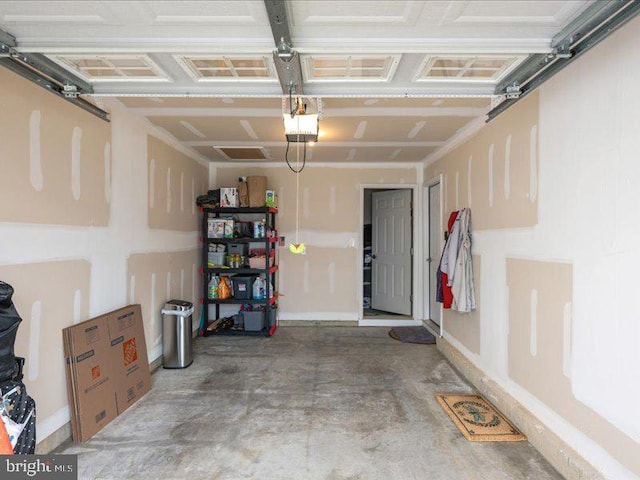 139 Gazebo Ln, Middletown, DE 19709 - garage with a garage door opener