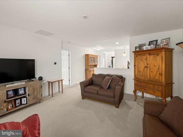 139 Gazebo Ln, Middletown, DE 19709 - living area featuring recessed lighting, light carpet, visible vents, and baseboards