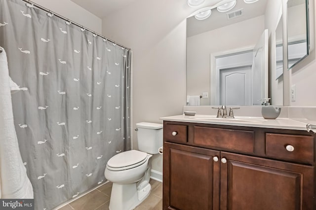 3419 Pocahontas Dr, Edgewater, MD 21037 - full bath with tile patterned floors, visible vents, toilet, vanity, and baseboards