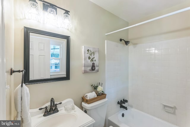 705 Hope Ln, Gaithersburg, MD 20878 - bathroom featuring vanity, toilet, and shower / tub combination
