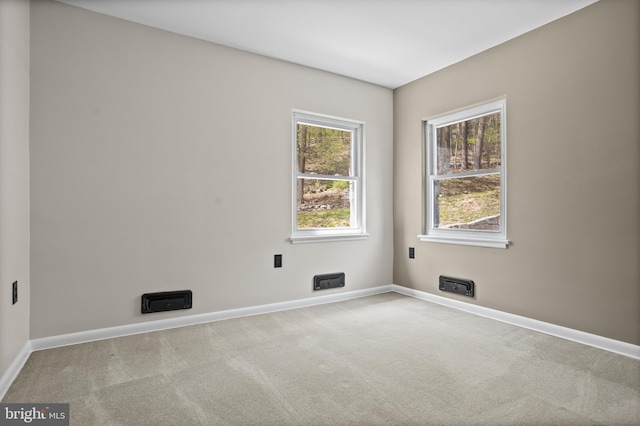 330 Church Lane Rd, Reading, PA 19606 - carpeted spare room featuring baseboards