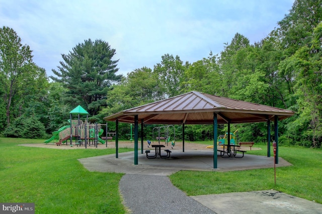 13434 Fairland Park Dr, Silver Spring, MD 20904 - view of community with a gazebo and a yard