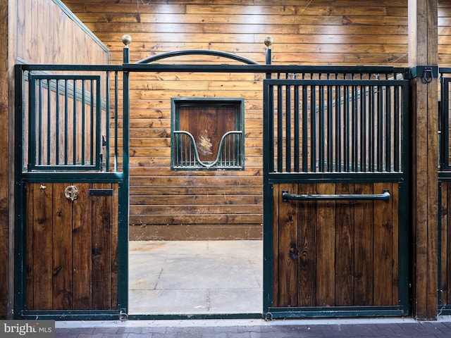 2727 Aquetong Rd, New Hope, PA 18938 - view of horse barn