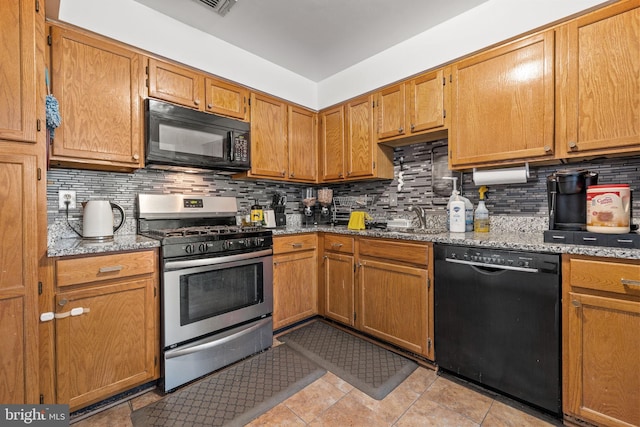 4045 Chetham Way, Woodbridge, VA 22192 - kitchen featuring light tile patterned floors, a sink, black appliances, and backsplash