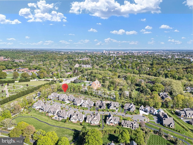 bird's eye view with a residential view