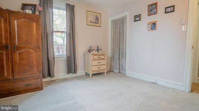 718 Walnut St, Royersford, PA 19468 - bedroom featuring light colored carpet and baseboards