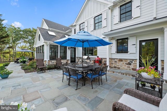 view of patio / terrace with outdoor dining space