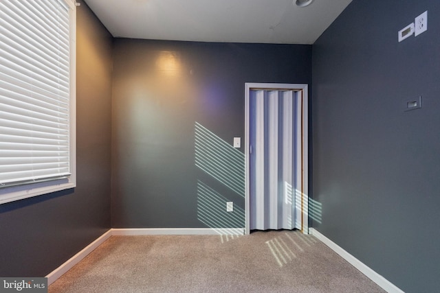 4626 Kavon Ave, Baltimore, MD 21206 - carpeted empty room with baseboards