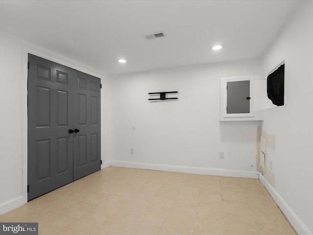 3833 Reisterstown Rd, Baltimore, MD 21215 - interior space featuring visible vents, recessed lighting, and baseboards