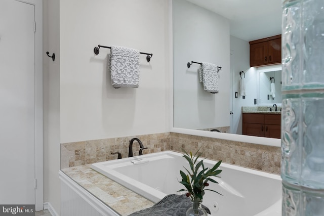 3 Spa Creek Lndg Unit A, Annapolis, MD 21403 - bathroom featuring a bath and vanity