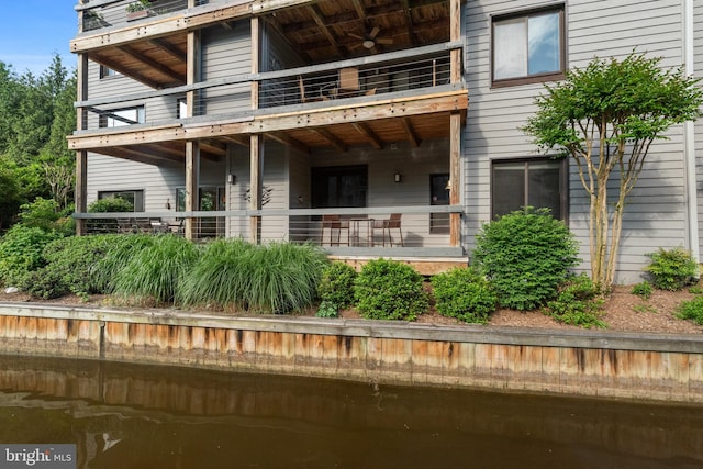 3 Spa Creek Lndg Unit A, Annapolis, MD 21403 - back of property featuring a balcony and a water view