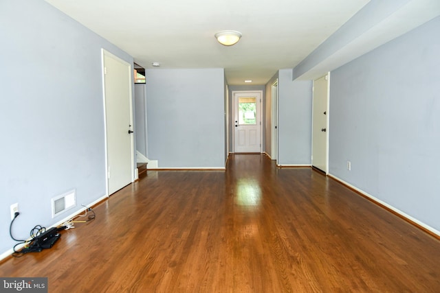 8916 Battery Rd, Alexandria, VA 22308 - spare room featuring wood finished floors and baseboards