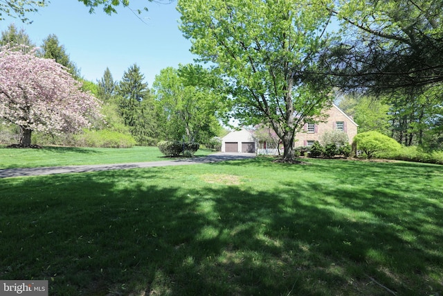 1701 Holicong Rd, New Hope, PA 18938 - view of yard with a garage