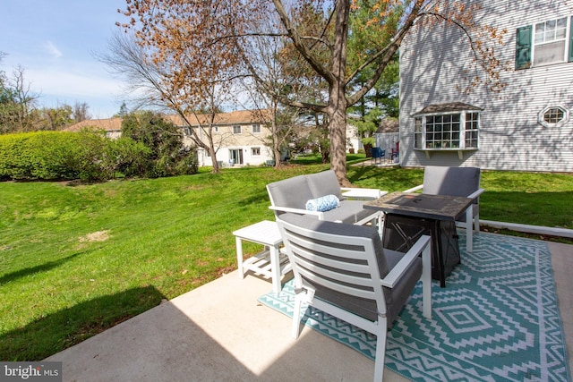 view of patio featuring outdoor lounge area