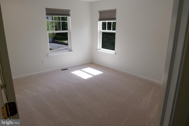 2725 Shelburne Rd, Downingtown, PA 19335 - empty room featuring carpet floors and baseboards