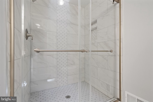 6915 Compton Valley Ct, Centreville, VA 20121 - bathroom featuring visible vents and a shower stall