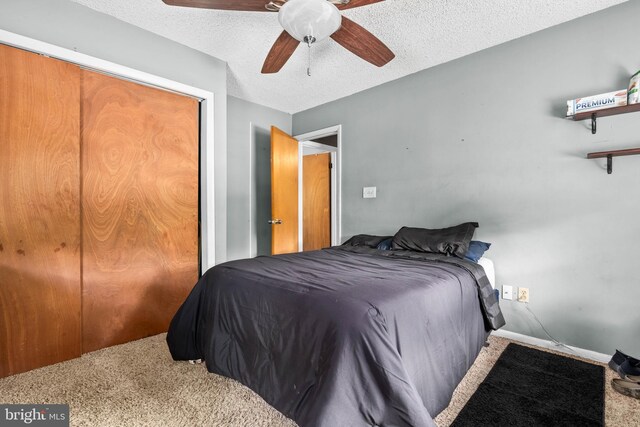 1713 Emerson Ave, Salisbury, MD 21801 - bedroom featuring carpet, a textured ceiling, and ceiling fan